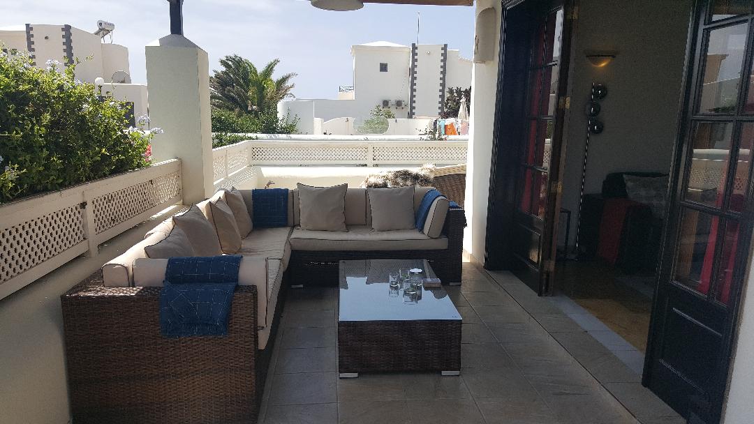 Showhouse condition spacious  2 bedroom detached villa in Faro Park only a minute from the sea
