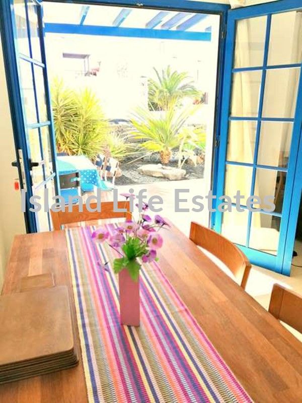 Pretty duplex style villa with large pool only 2 minutes walk from the seafront